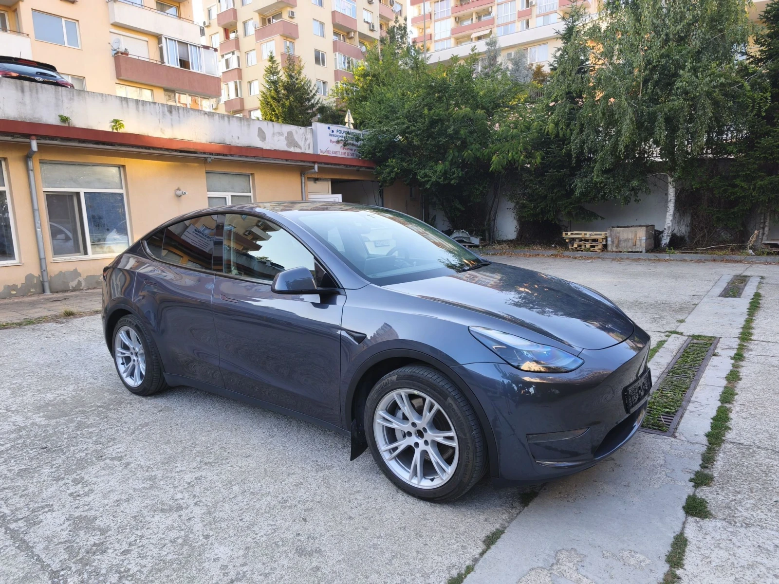 Tesla Model Y LPF