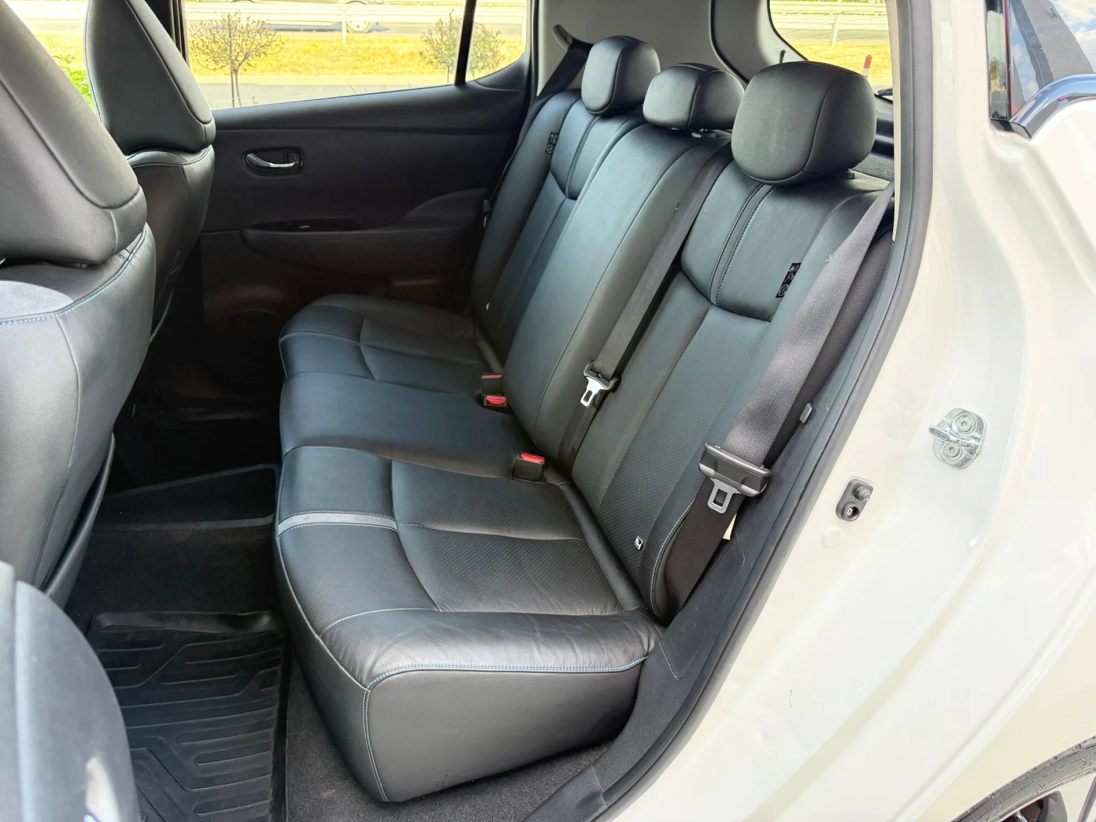 Nissan Leaf  62KW TEKNA �+ / FULL / DISTRONIC / CAMERA / KOJA  | Mobile.bg � ����������� 11