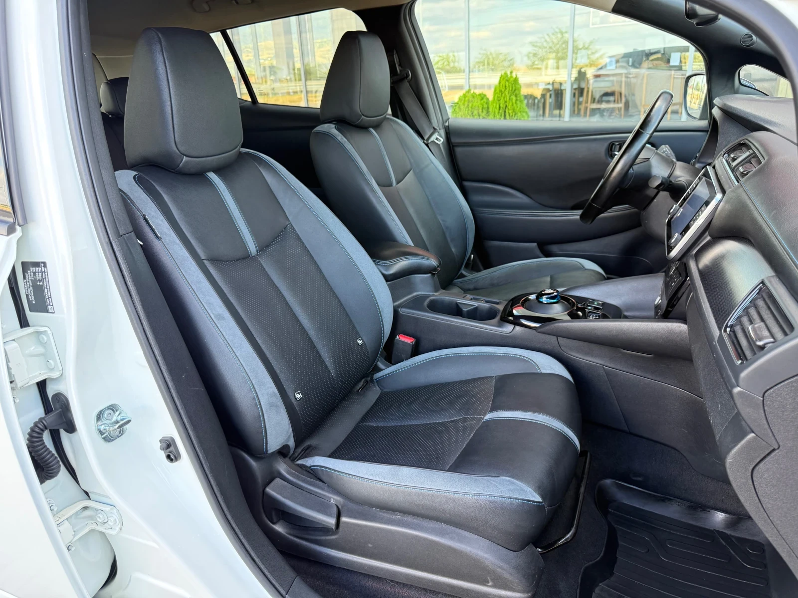 Nissan Leaf  62KW TEKNA �+ / FULL / DISTRONIC / CAMERA / KOJA  | Mobile.bg � ����������� 10