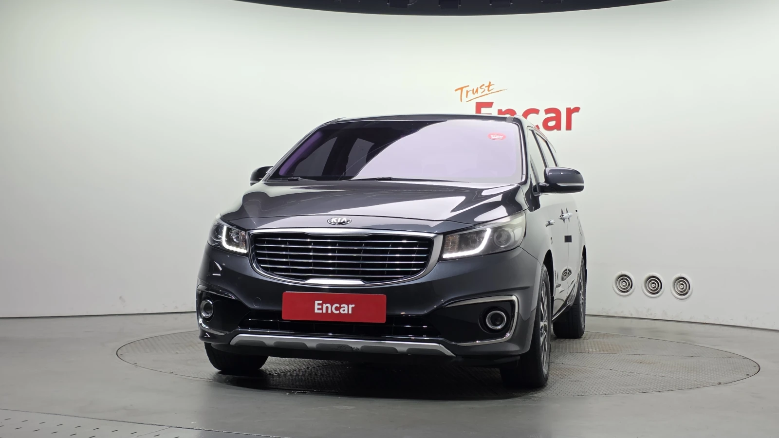 Kia Carnival ������� ����� ������ ����* encareu.com | Mobile.bg � ����������� 3
