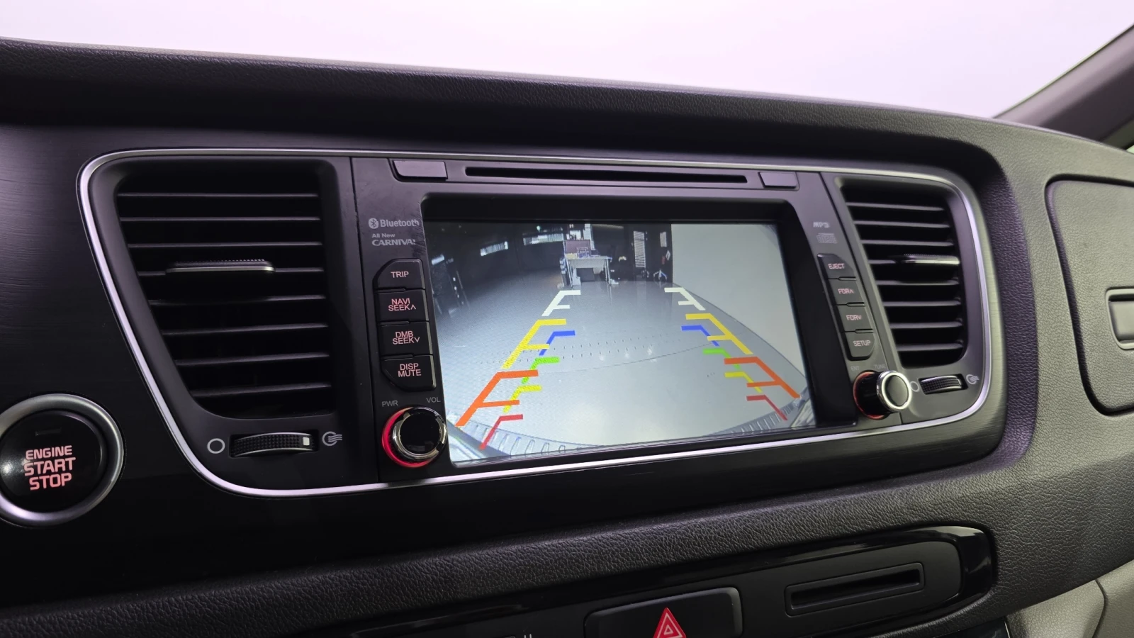 Kia Carnival ������� ����� ������ ����* encareu.com | Mobile.bg � ����������� 15