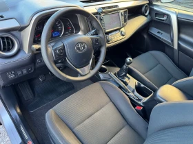Toyota Rav4 2.0 D4D / Семеен SUV / 2015 / EURO5 / ВСИЧКИ ЕКСТР, снимка 9