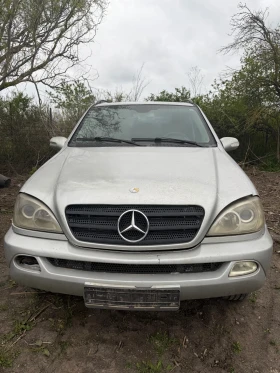 ������ Mercedes-Benz ML 270