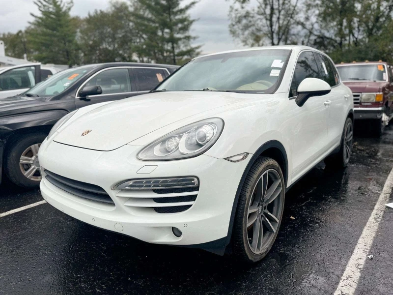 Porsche Cayenne 2014* 3.6* BOSE* Камера* Подгрев* Обдухване, снимка 2 - Автомобили и джипове - 47361984