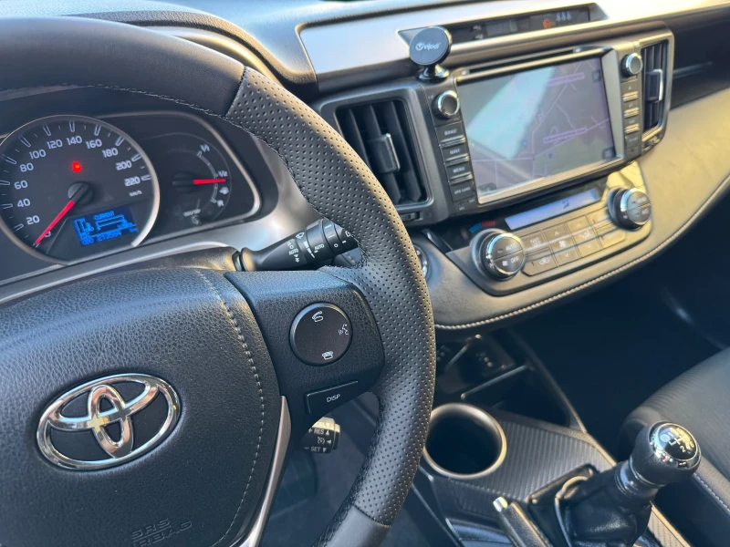 Toyota Rav4 2.0 D4D / Семеен SUV / 2015 / EURO5 / ВСИЧКИ ЕКСТР, снимка 10 - Автомобили и джипове - 51766337