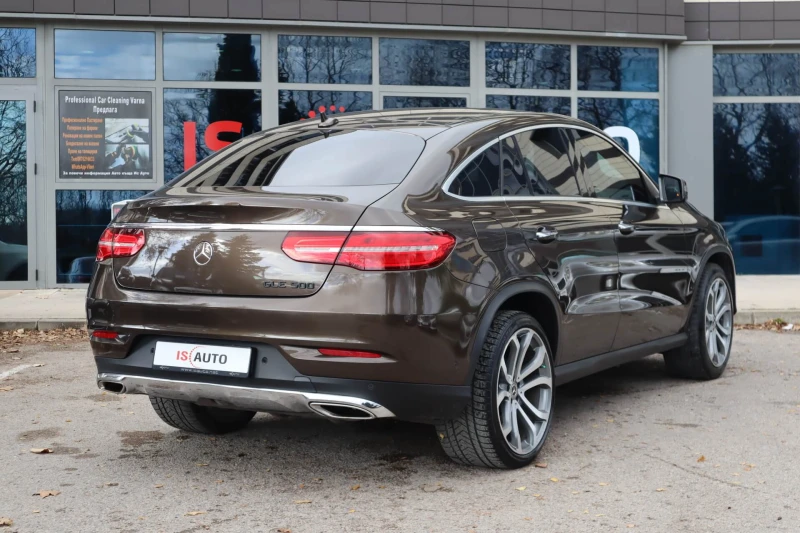 Mercedes-Benz GLE 500 4Matic/Harman Kardon/Distronik/Blind Spot/Камера 3, снимка 4 - Автомобили и джипове - 53056326