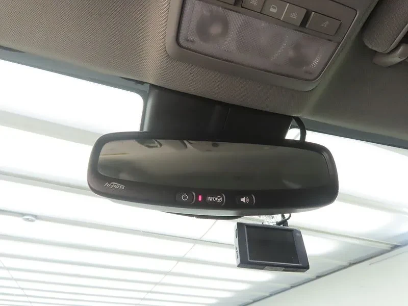 Chevrolet Trax 1.4, снимка 11 - Автомобили и джипове - 54327808