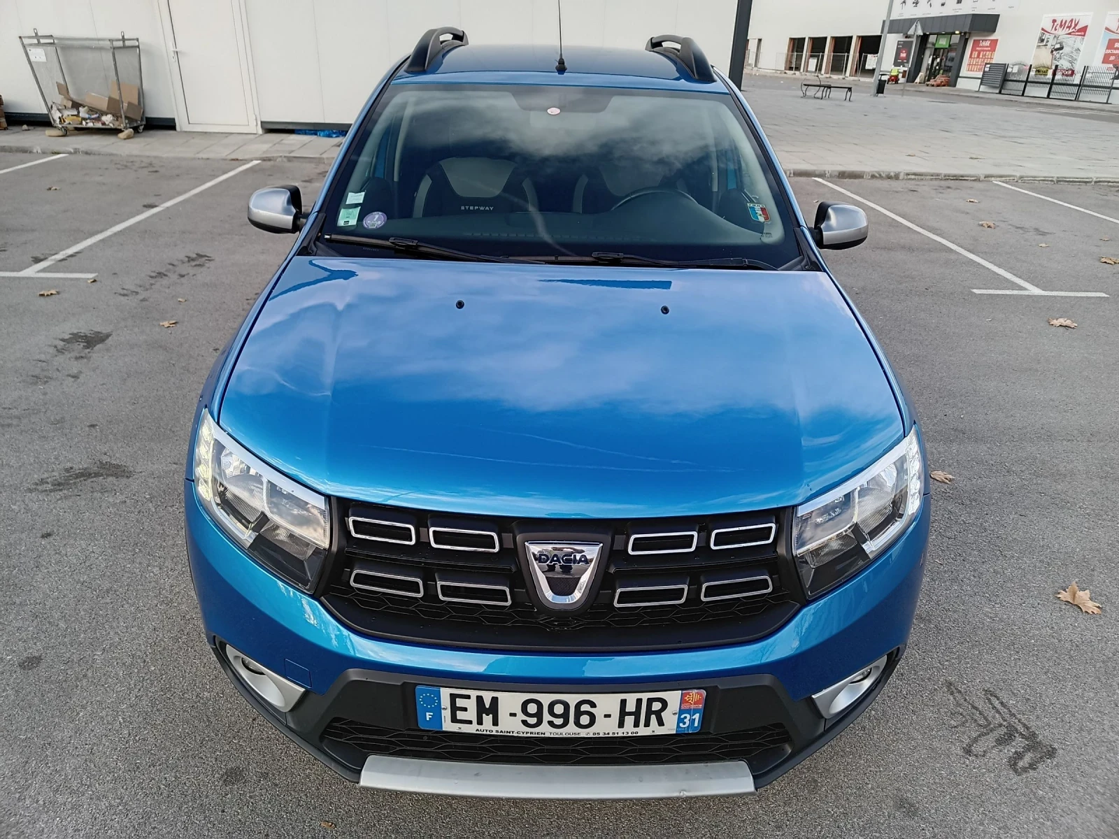 Dacia Sandero Automatic 0.9turbo - изображение 2