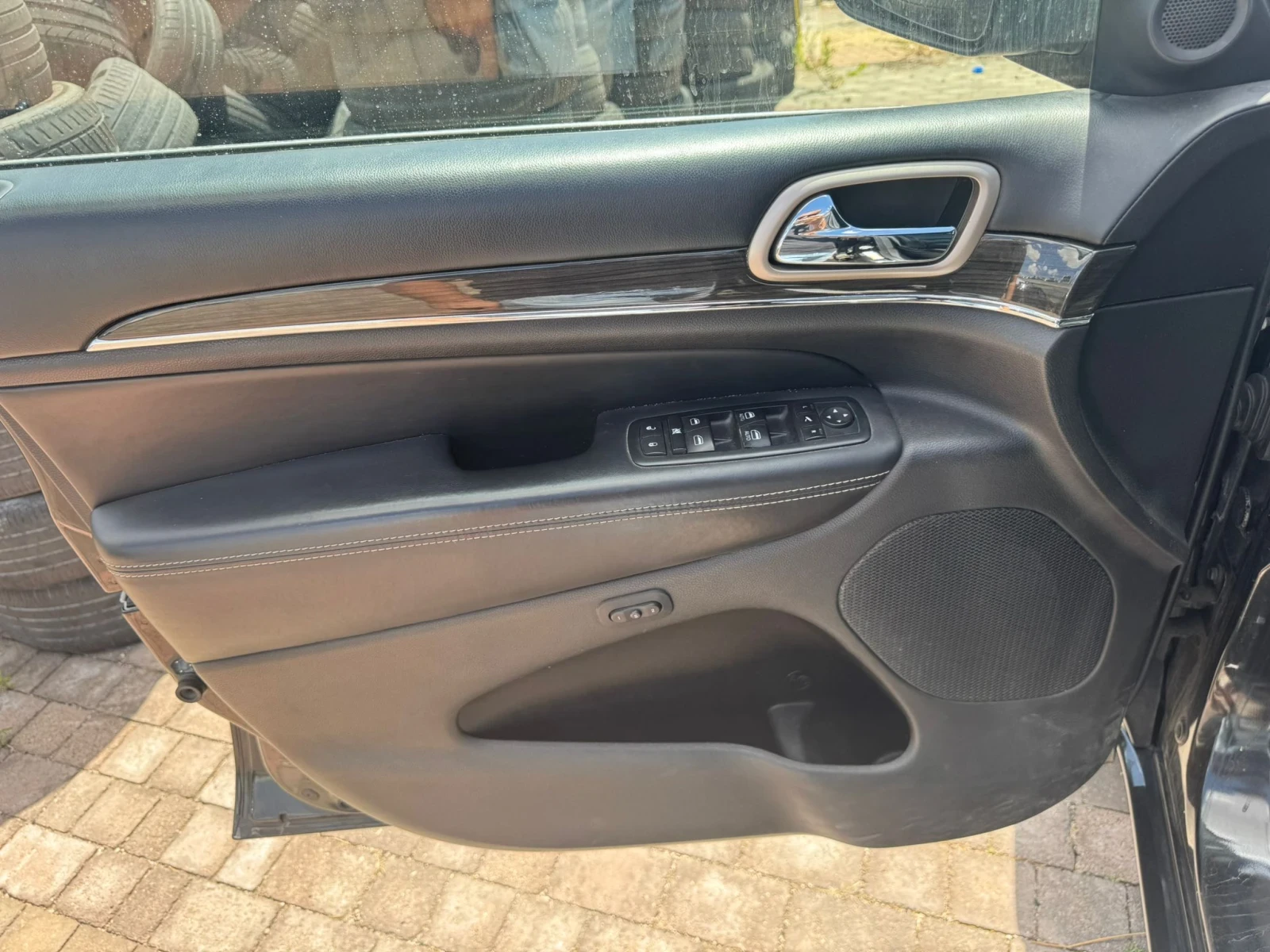 Jeep Grand cherokee 3.0CDI - изображение 9