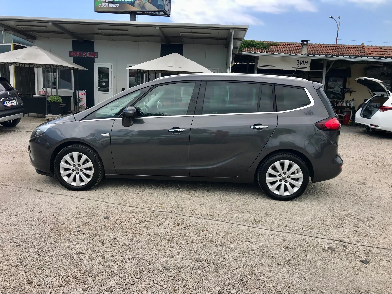 Opel Zafira 2.0d-6ck.-full-cosmo, снимка 4 - Автомобили и джипове - 52668913