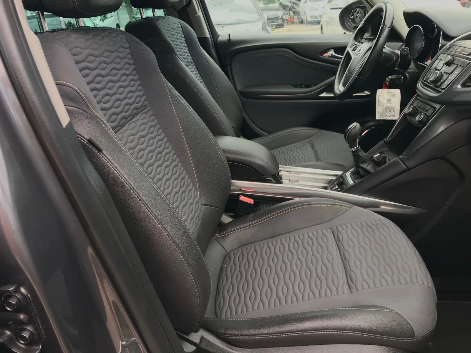 Opel Zafira 2.0d-6ck.-full-cosmo, снимка 10 - Автомобили и джипове - 52668913
