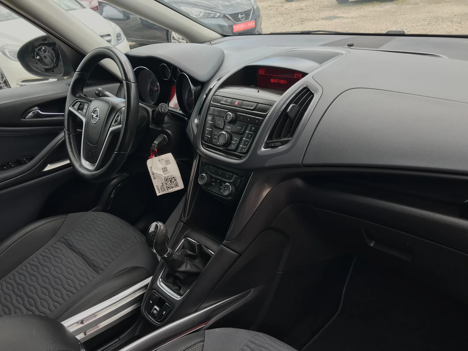 Opel Zafira 2.0d-6ck.-full-cosmo, снимка 15 - Автомобили и джипове - 52668913