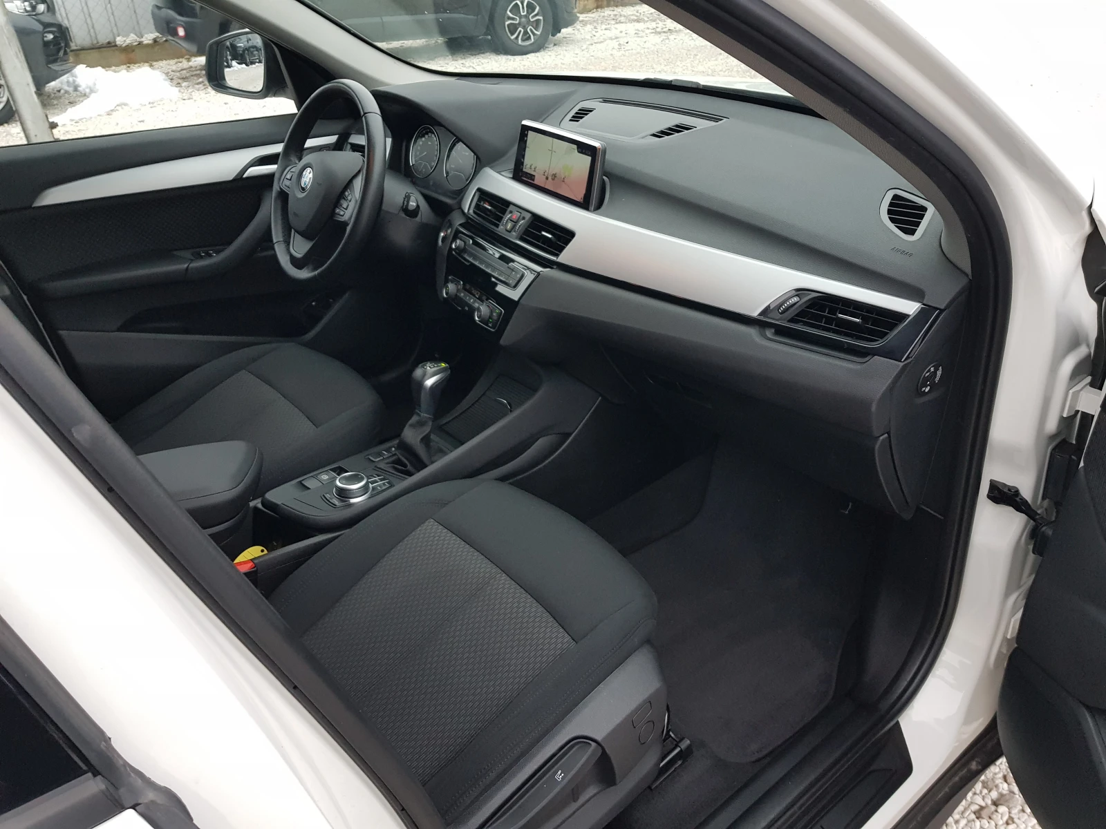 BMW X1 XDRIVE 25E PLUG-IN ������ ������ | Mobile.bg � ����������� 11