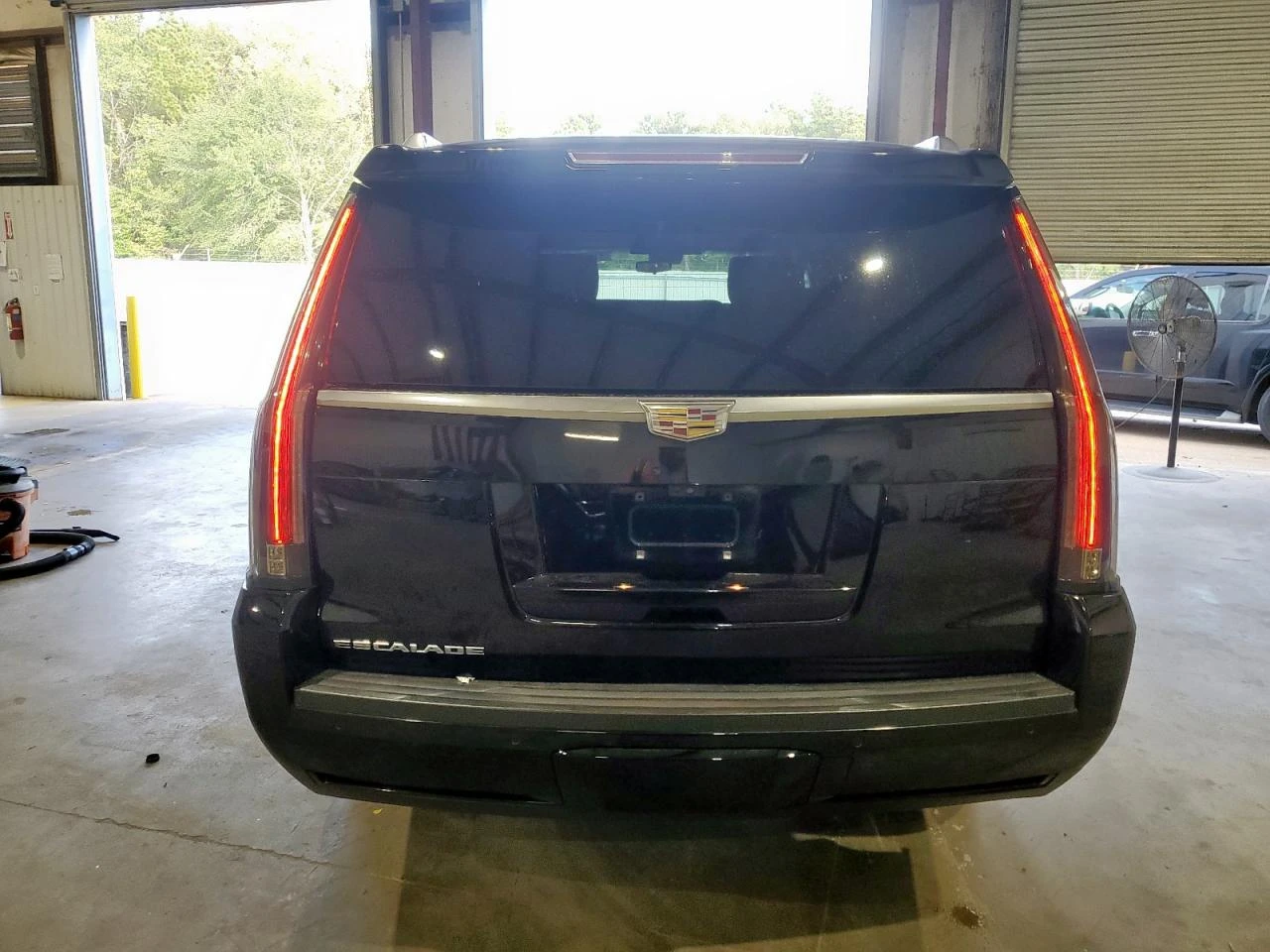 Cadillac Escalade Esv Platinum * Крайна цена*  - изображение 6