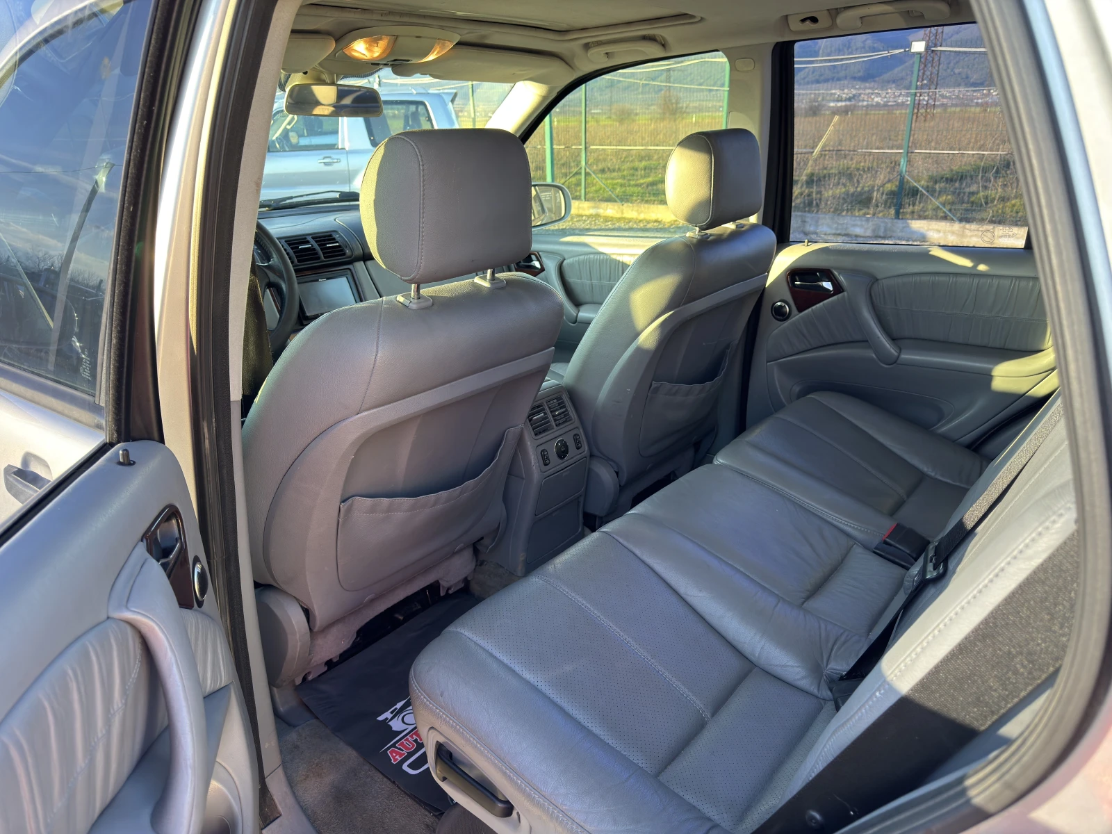 Mercedes-Benz ML 270 NAVI* PODGREV*  - изображение 10