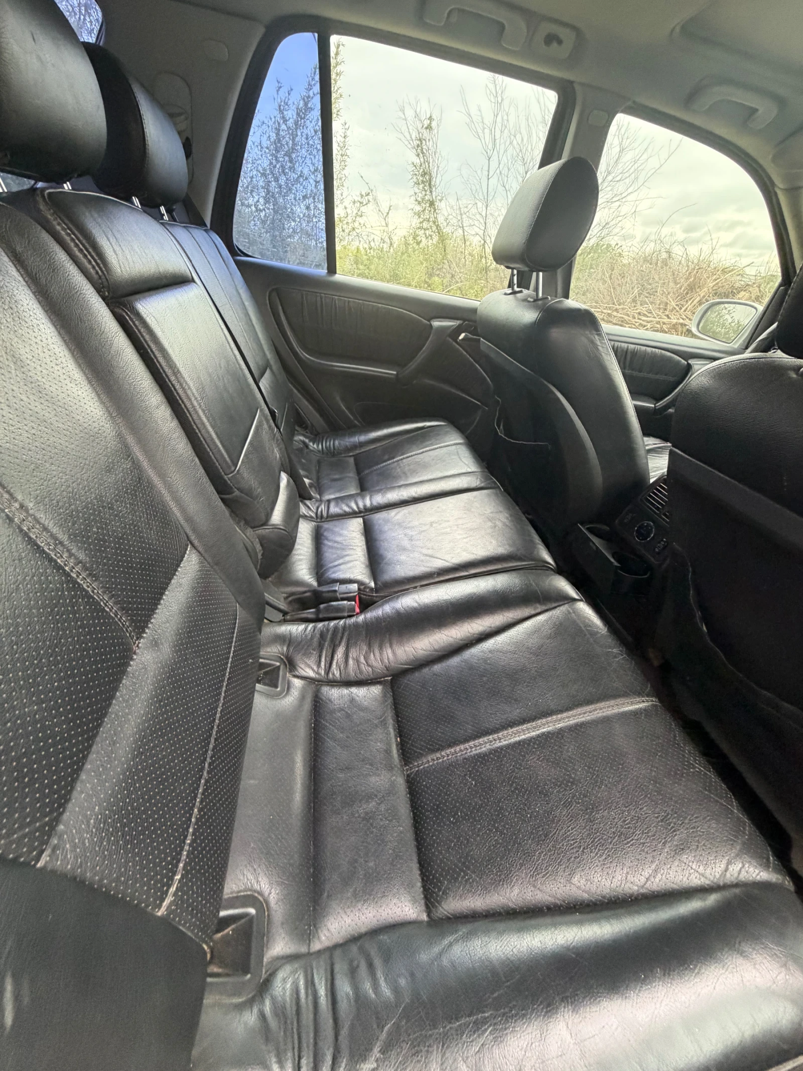 Mercedes-Benz ML 270 2700, снимка 7 - Автомобили и джипове - 54359223