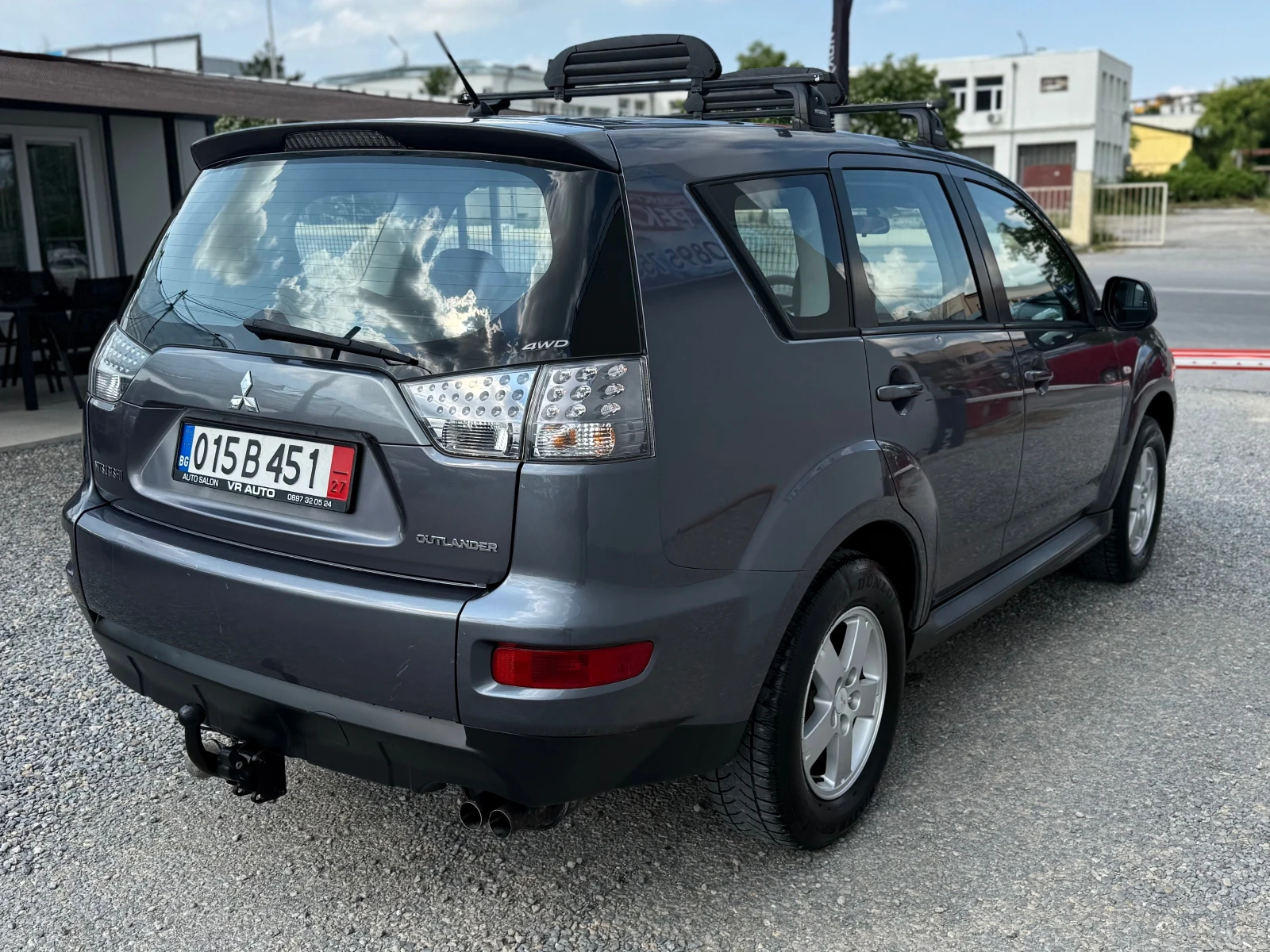 Mitsubishi Outlander 2.0D 140к.с. 4х4 , снимка 4 - Автомобили и джипове - 54794357