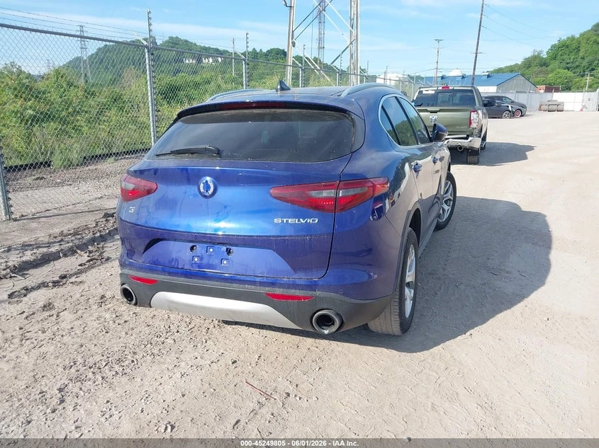 Alfa Romeo Stelvio 2.0l Awd, снимка 4 - Автомобили и джипове - 55591588