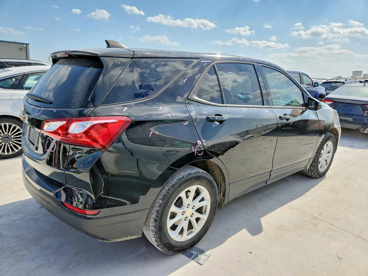 Chevrolet Equinox 1.5l Ls, снимка 3 - Автомобили и джипове - 56075739