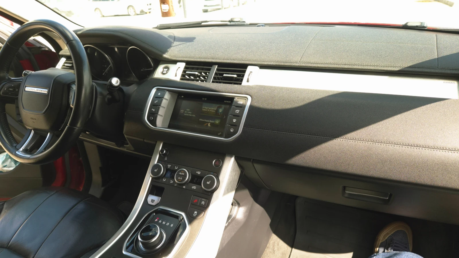 Land Rover Range Rover Evoque, снимка 12 - Автомобили и джипове - 56247165