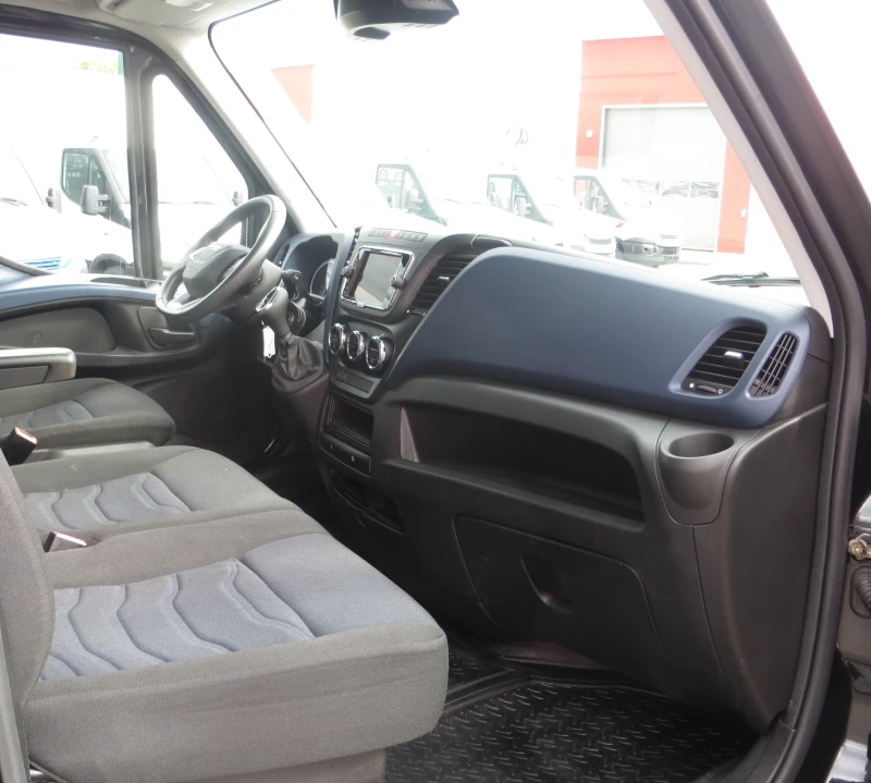 Iveco Daily 50C18 АВТОБУС 22+ 1, снимка 10 - Бусове и автобуси - 49631076