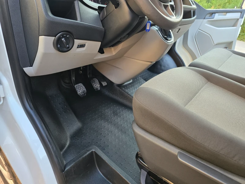 VW T6 2.0 TDI Transporter , снимка 8 - Бусове и автобуси - 51716829