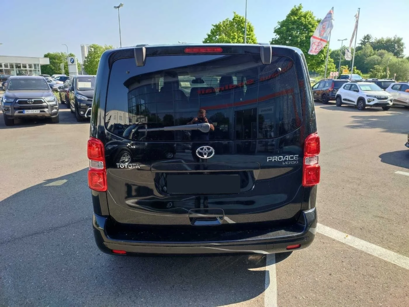 Toyota Proace Verso L1 Executive - изображение 7