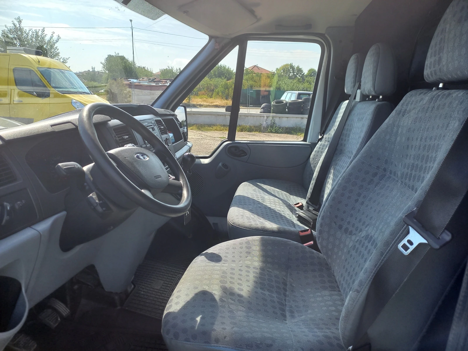 Ford Transit 2.2TDCI 125HP - изображение 6