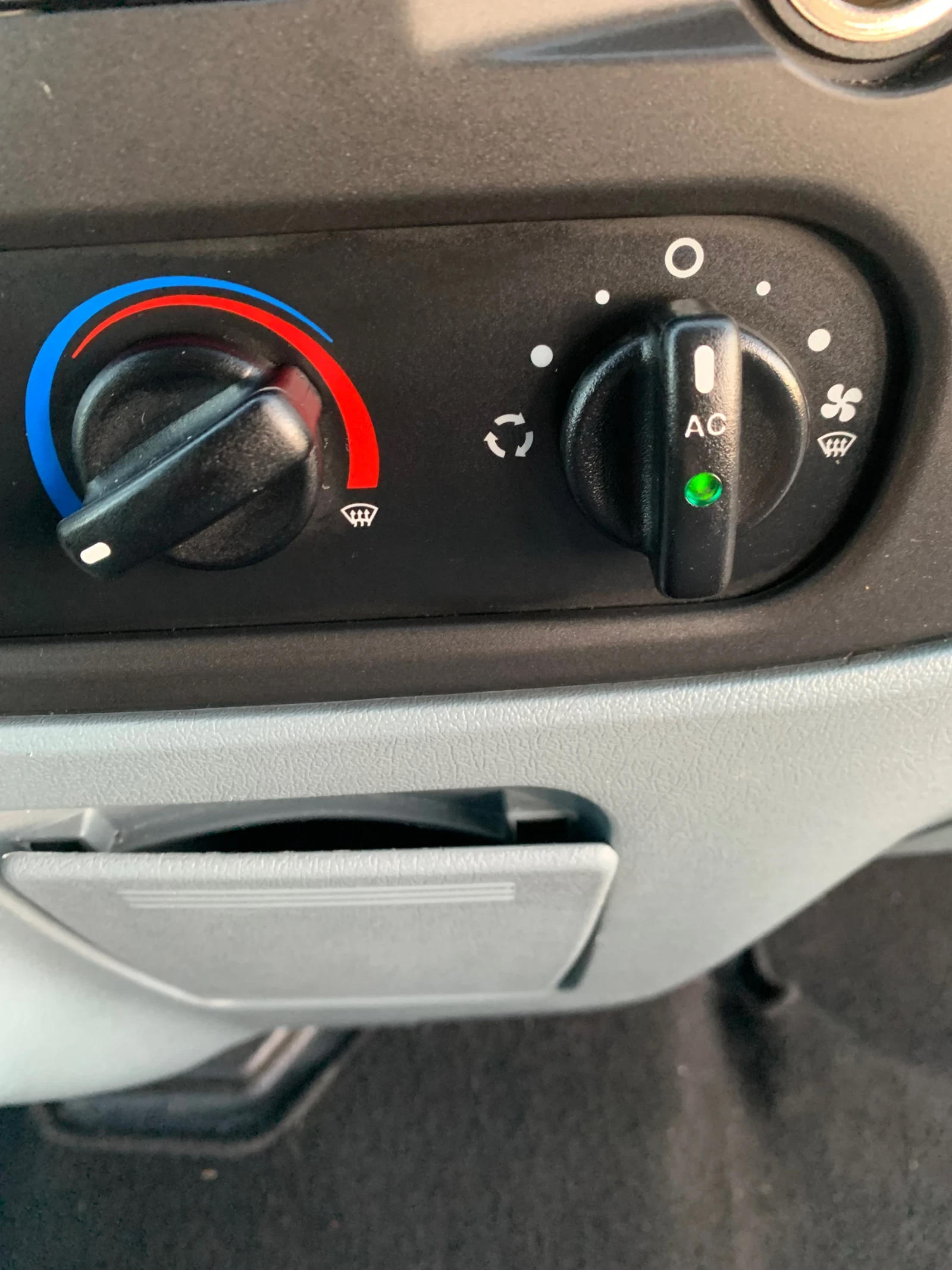 Ford Transit  9  | Mobile.bg   11