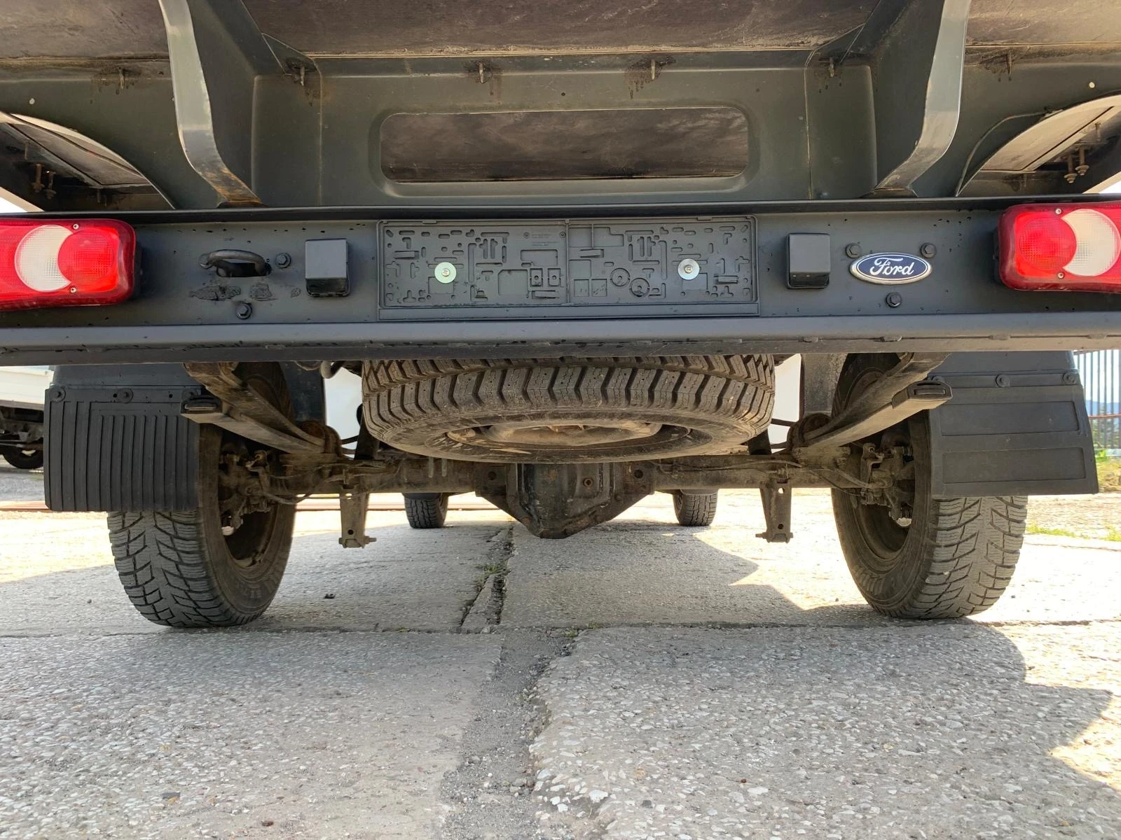 Ford Transit 3, 5т Категория В 6+ 1 места, снимка 10 - Бусове и автобуси - 54633539