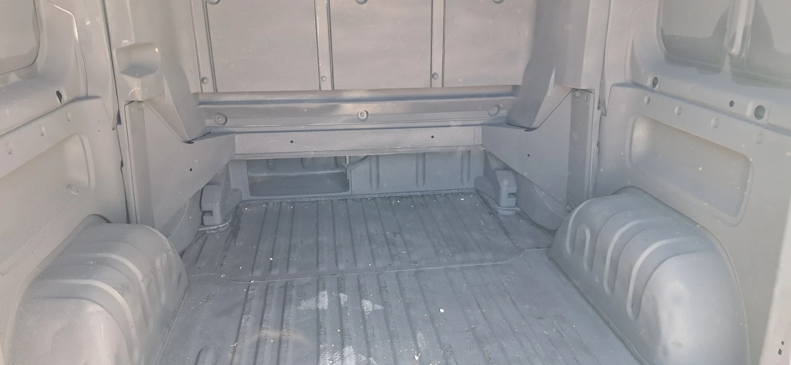 Renault Trafic 2, 0dci Товаро пътнически!!, снимка 16 - Бусове и автобуси - 55736213