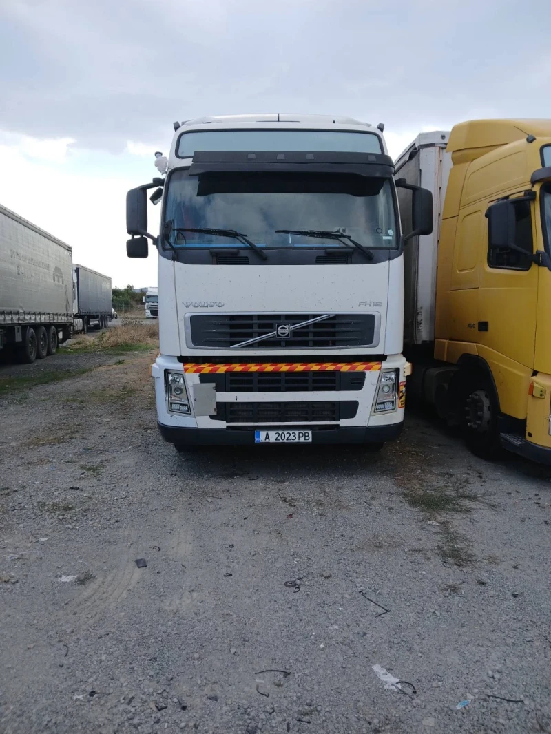 Volvo Fh 12, снимка 2 - Камиони - 49159775