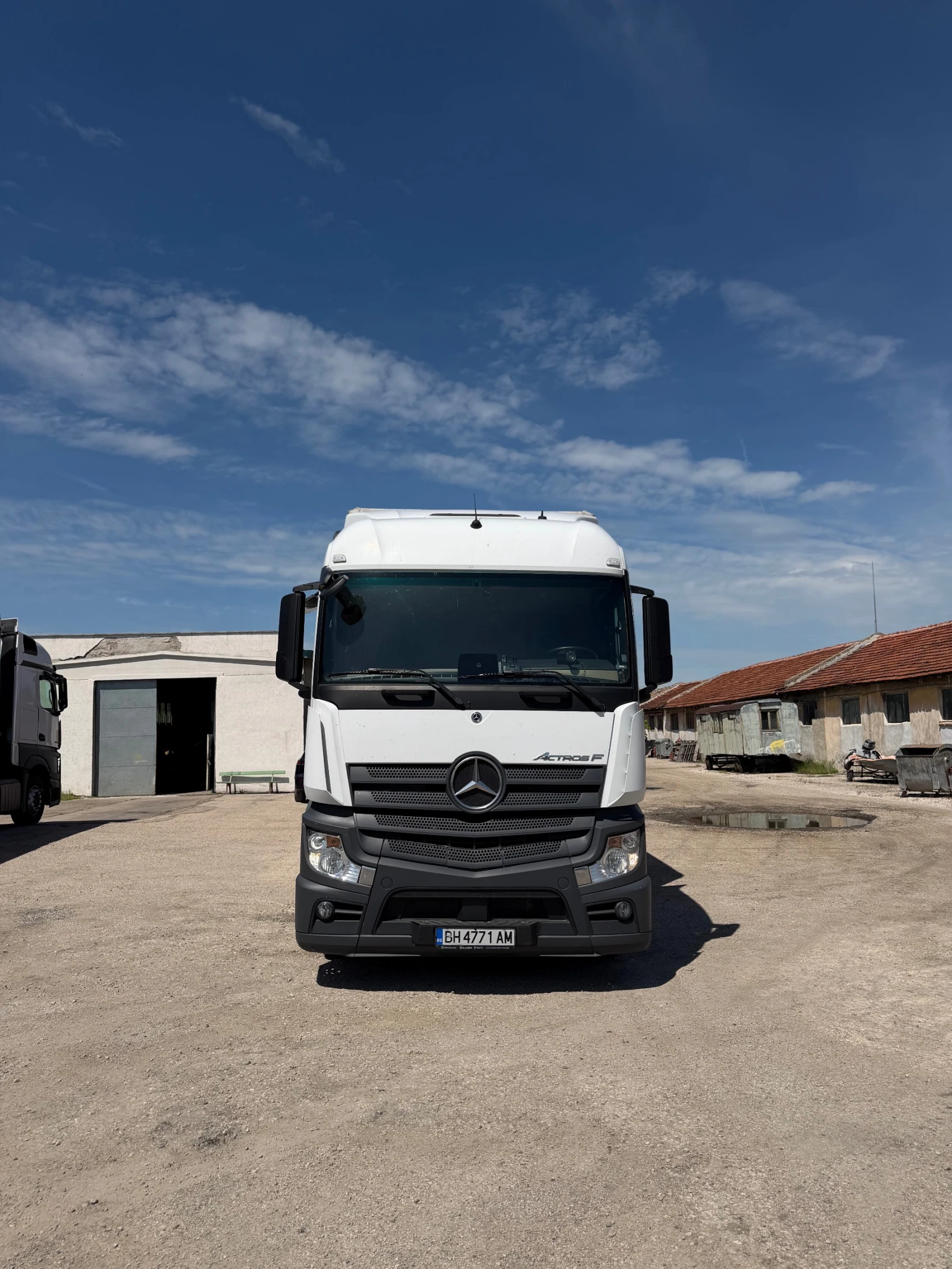 Mercedes-Benz Actros Actros F, снимка 2 - Камиони - 54442160