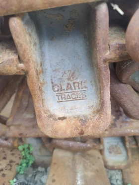 Специализирани машини Машини за дърводобив Тракове и вериги за Понсе Бъфало 2010 година, снимка 3