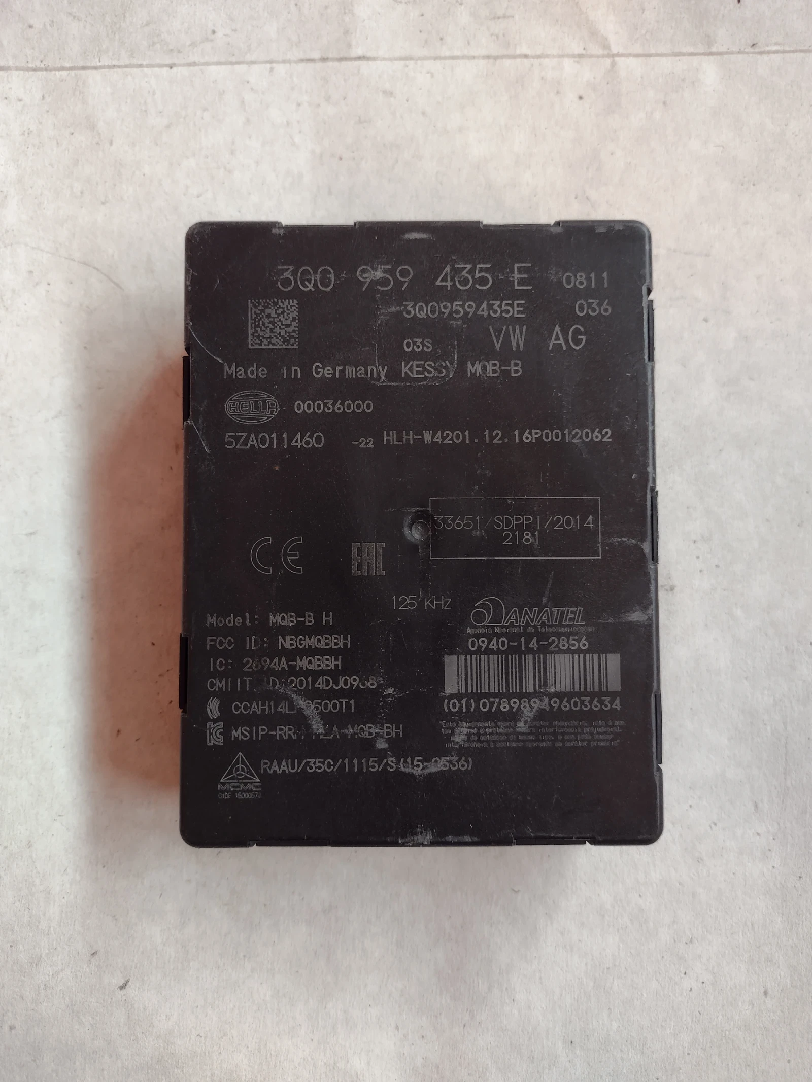 3Q0959435E  KESSY   VW PASSAT B8   3Q0 959 435 E | Mobile.bg   1