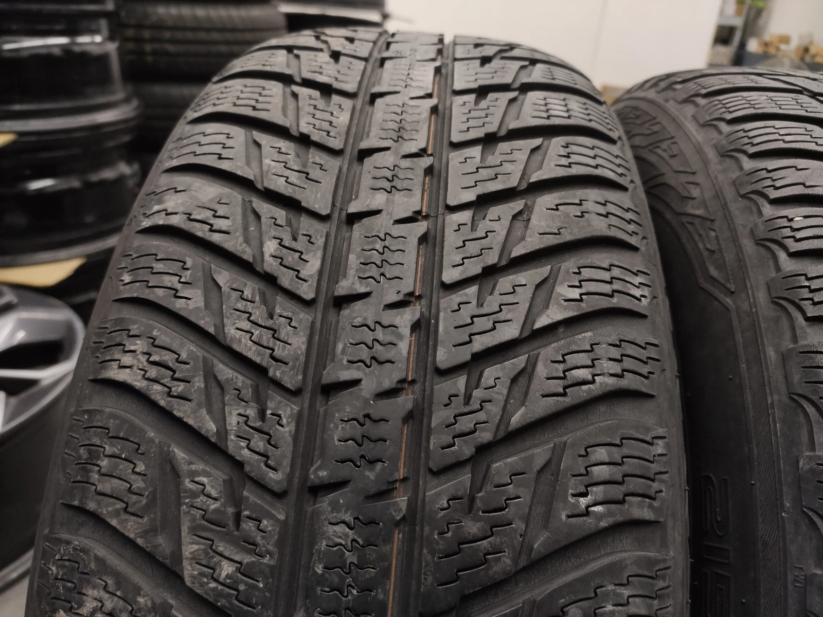  215/60R17 | Mobile.bg   2