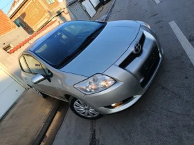     Toyota Auris 2.0 