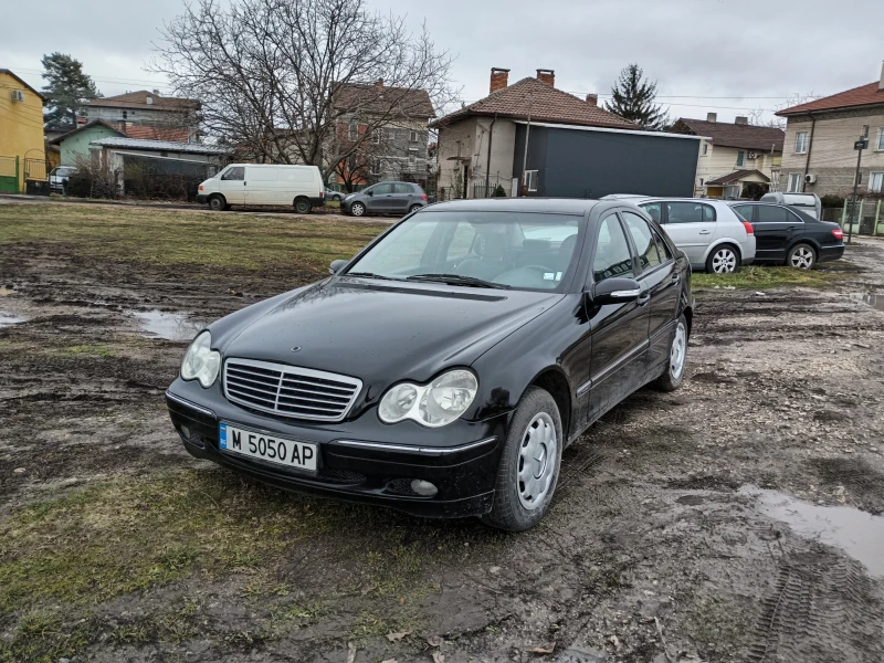 Mercedes-Benz C 200 CDI Avantgarde, снимка 4 - Автомобили и джипове - 48319363