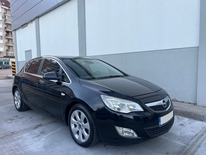 Opel Astra 1.7cdti* 125ps* SPORT* NAVI* , снимка 1 - Автомобили и джипове - 48394934