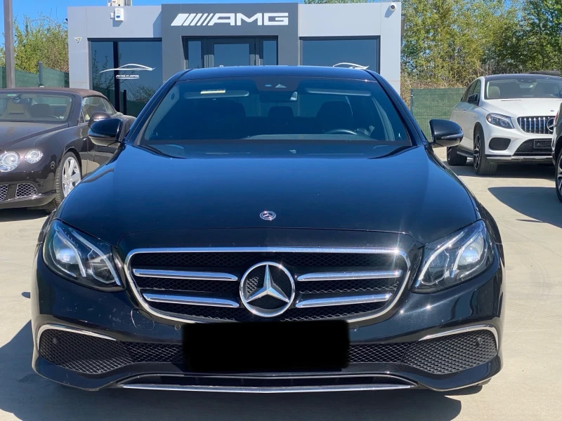 Mercedes-Benz E 220 FACELIFT / 2019г. / ПОДГРЕВ / КАМЕРА, снимка 1 - Автомобили и джипове - 49387503