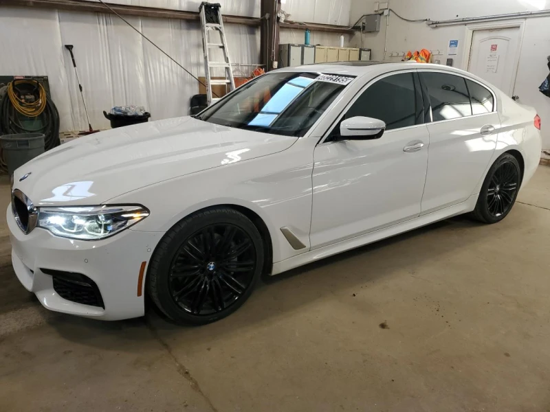 BMW 540 XI* M-PACK* МАСАЖ* ОБДУХВАНЕ* HARMAN* HEAD-UP     , снимка 1 - Автомобили и джипове - 49576014