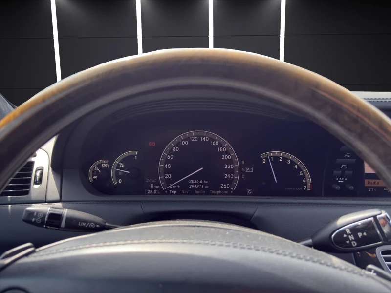Mercedes-Benz CL 500 4M* DISTR* KEYLESS* NIGHT* MEMORY* CAM* , снимка 11 - Автомобили и джипове - 51452211
