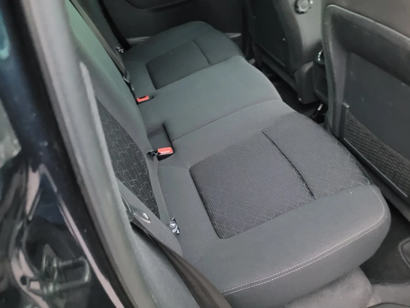 Peugeot 3008 1.6 БЕНЗИН, снимка 13 - Автомобили и джипове - 52473299