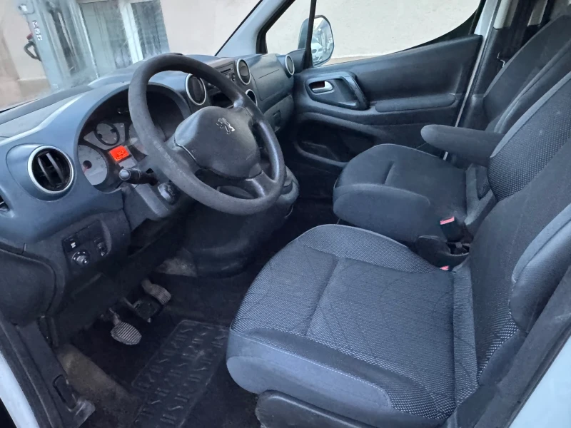 Peugeot Partner Tepee 1.6hdi, снимка 7 - Автомобили и джипове - 52498673