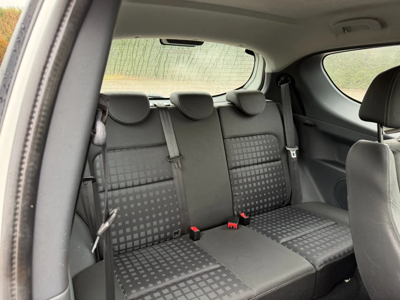 Mitsubishi Colt 1.5 Turbo Ralliart 180, снимка 16 - Автомобили и джипове - 52991221