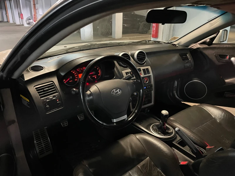 Hyundai Coupe, снимка 7 - Автомобили и джипове - 53042437