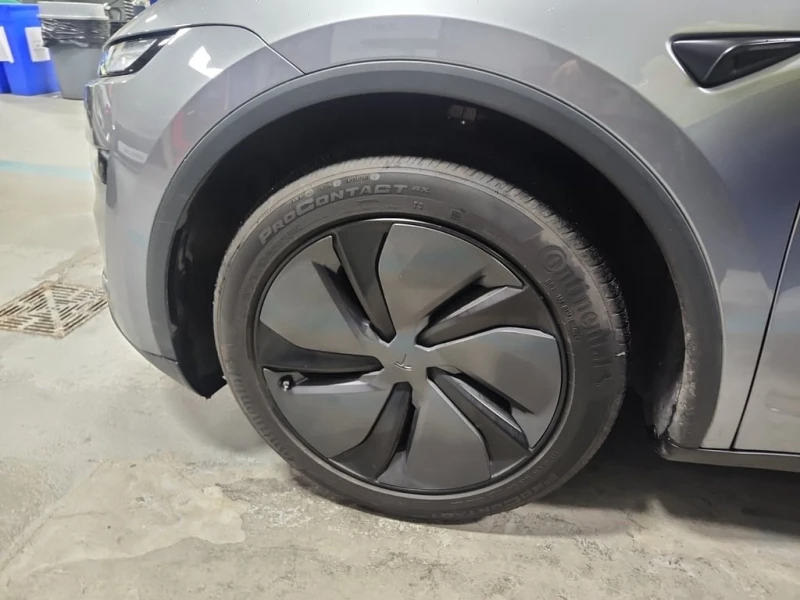 Tesla Model Y * LONG RANGE * CARFAX * БЕЗ ПЪРВОНАЧАЛНА ВНОСКА, снимка 6 - Автомобили и джипове - 53154192