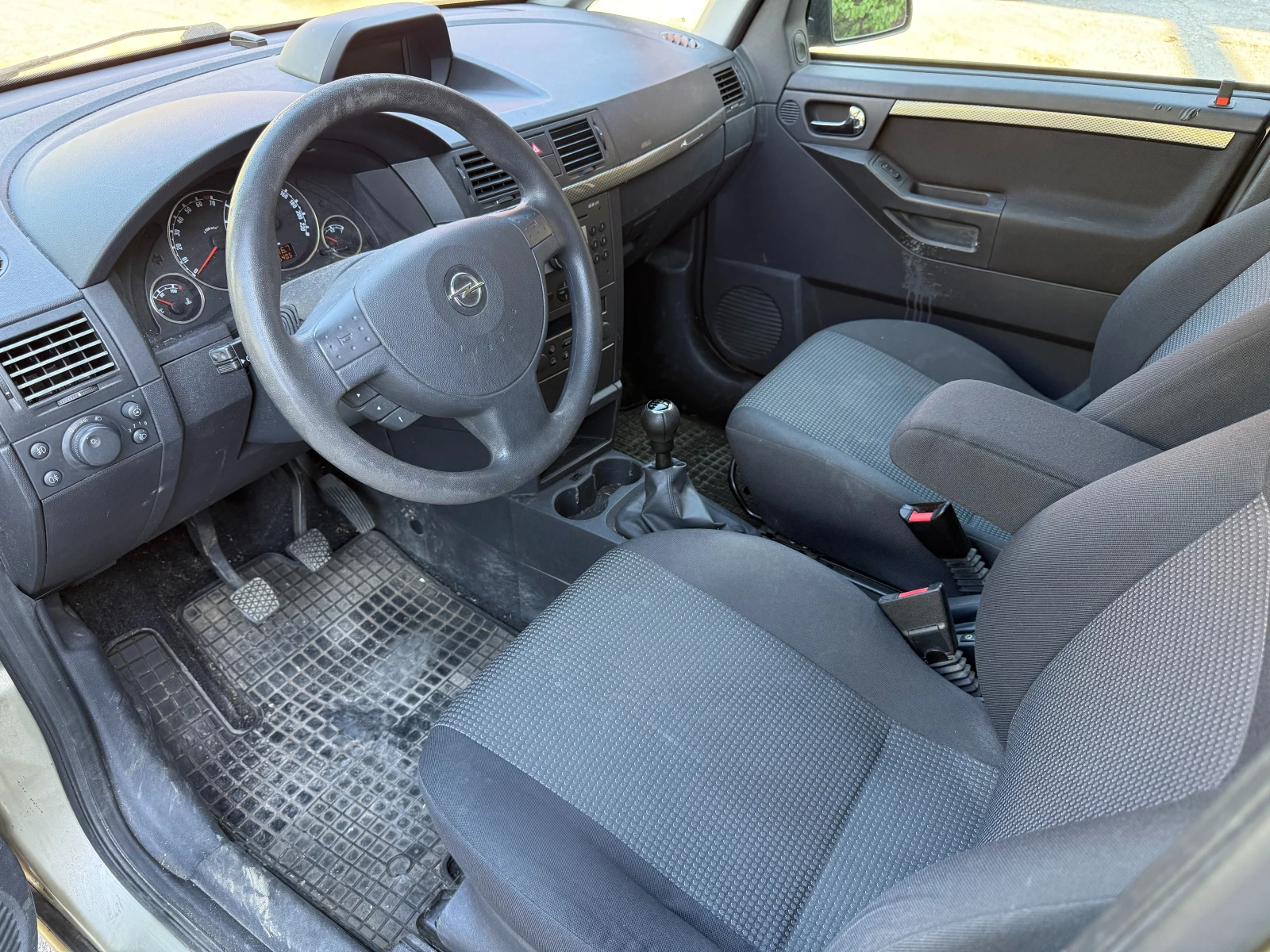 Opel Meriva 1.4i - изображение 9