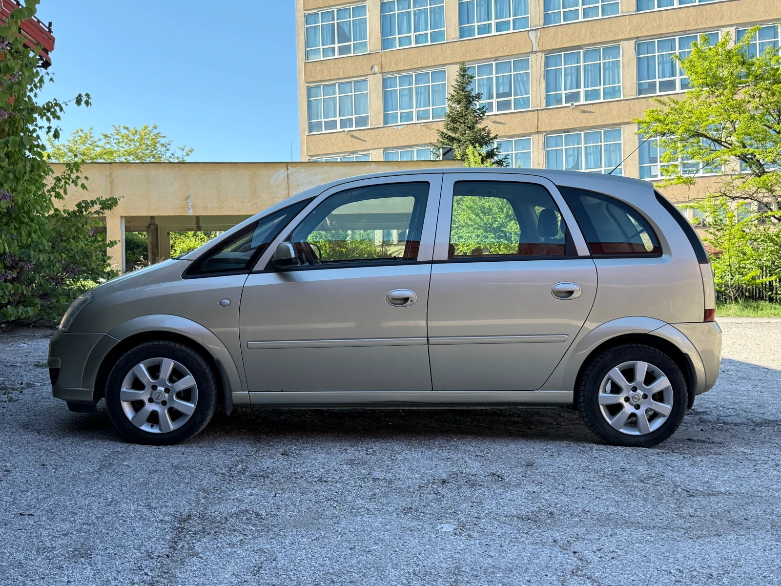 Opel Meriva 1.4i - изображение 5