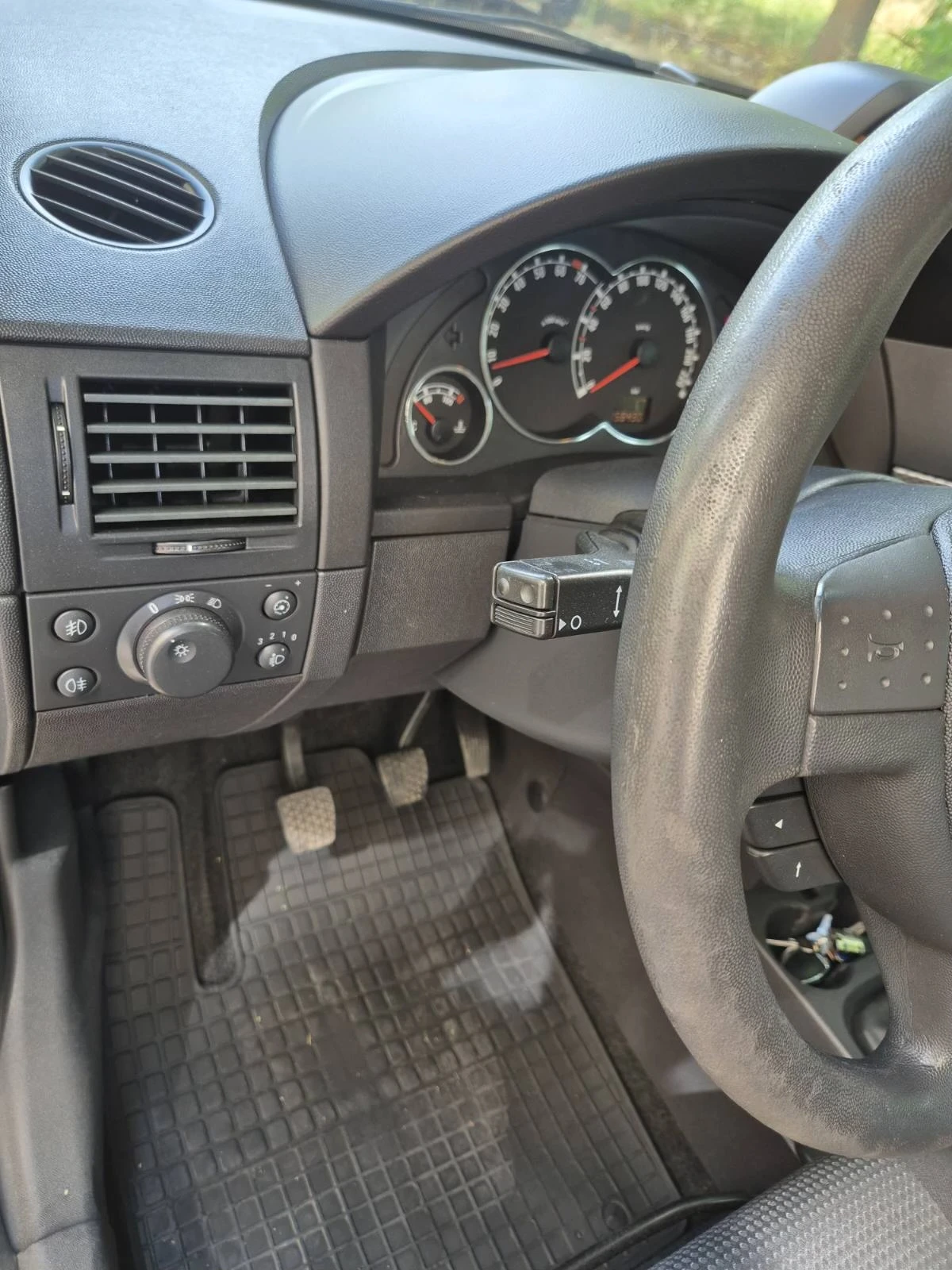 Opel Meriva 1.4i - изображение 9